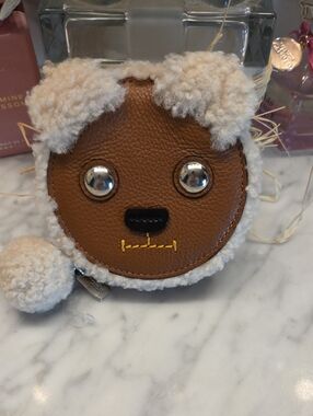 NWOT Coach Novelty Tan Leather Bear Coin Pouch with Cream Shearling Trim